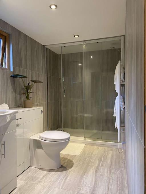 Cosy 1 Bedroom Country Lodge With Free Parking Watlington  Extérieur photo